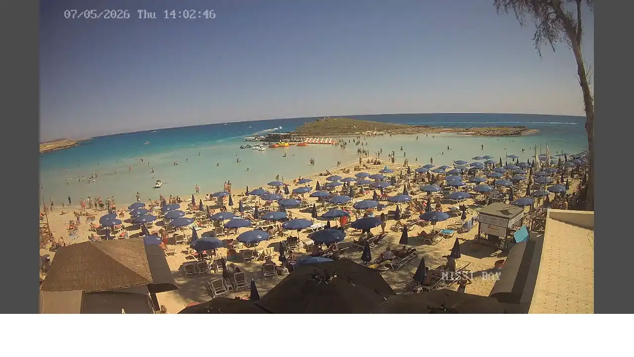 Webcam snapshot from :city — May 7, 2026 12:00