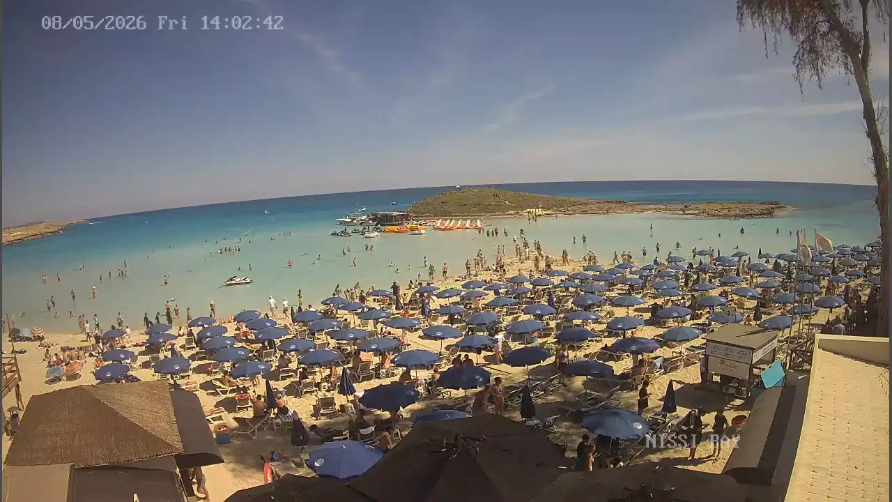 Webcam snapshot from :city — May 8, 2026 12:00