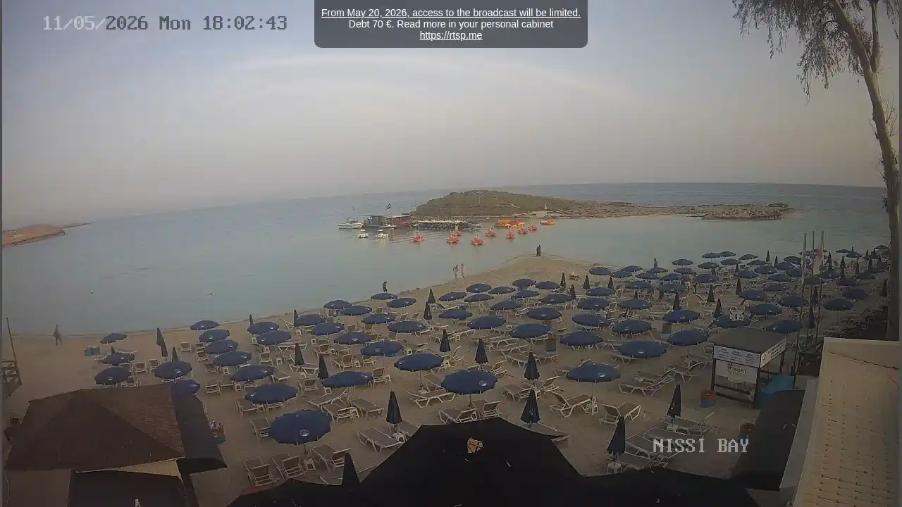 Webcam snapshot from :city — May 11, 2026 16:00