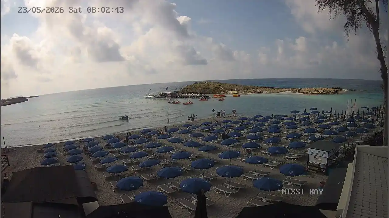Webcam snapshot from :city — May 23, 2026 06:00