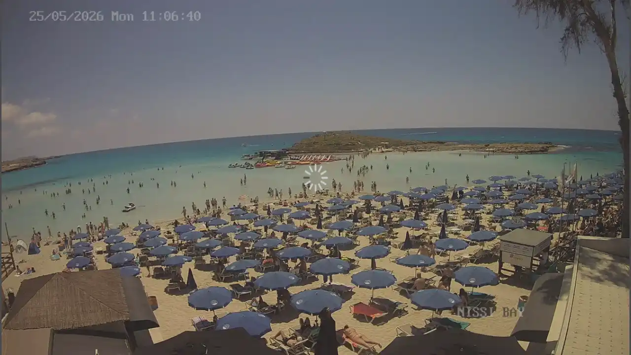 Webcam snapshot from :city — May 25, 2026 10:00