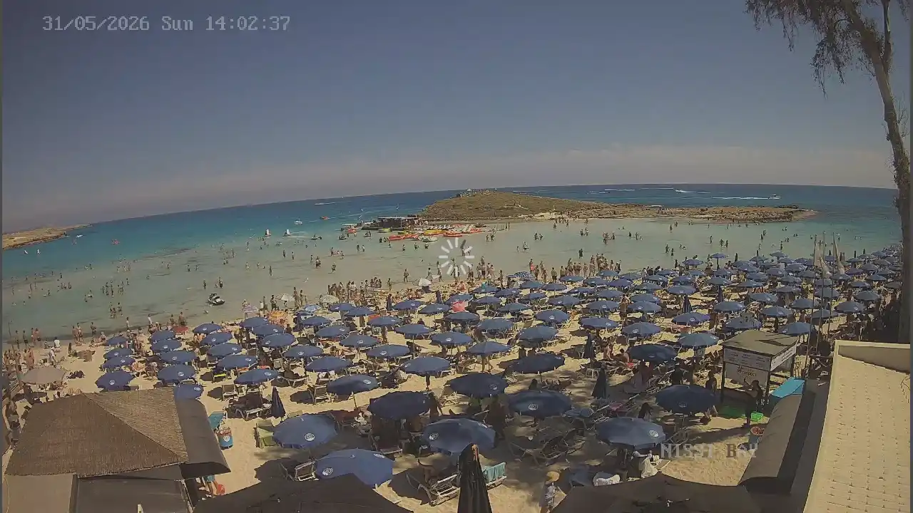 Webcam snapshot from :city — May 31, 2026 12:00