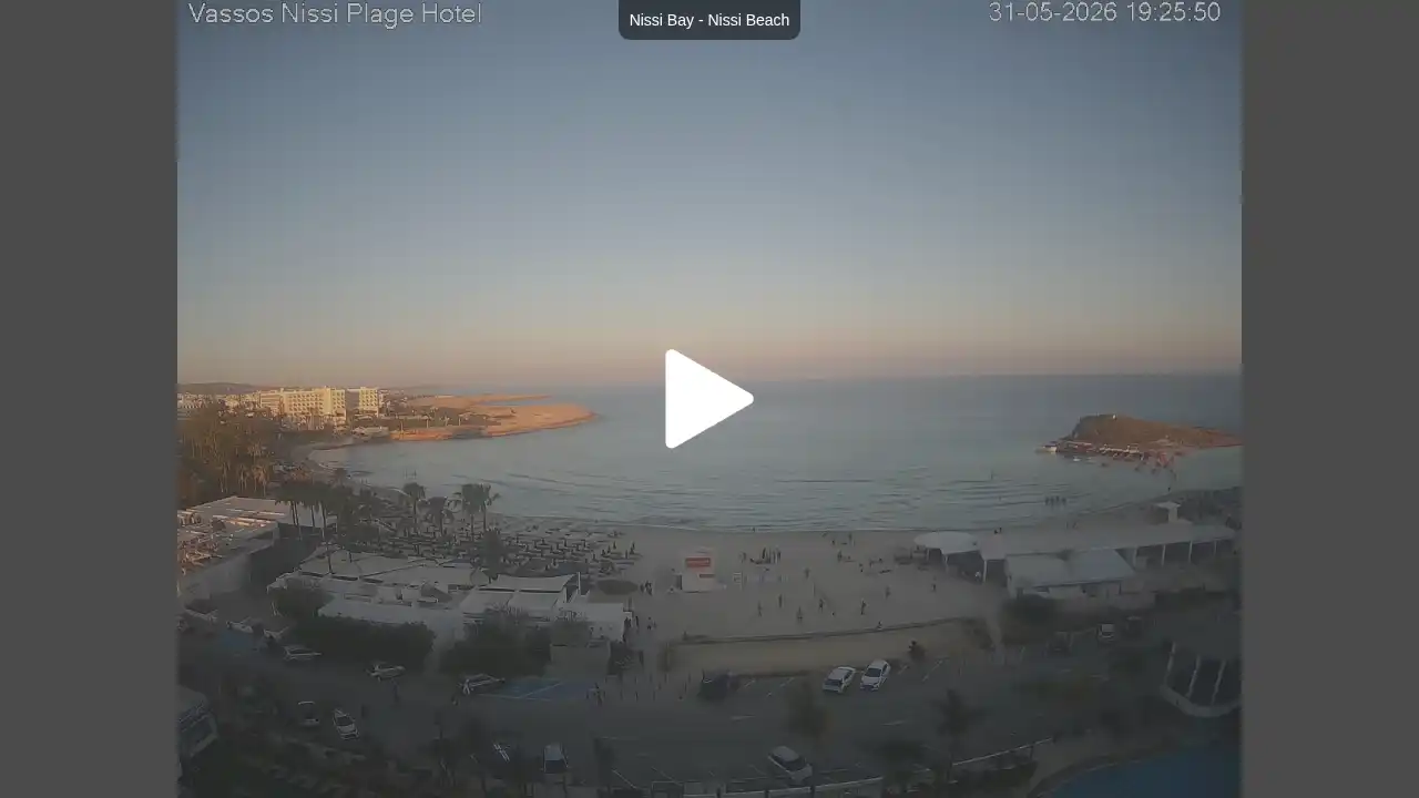 Webcam snapshot from :city — May 31, 2026 17:00