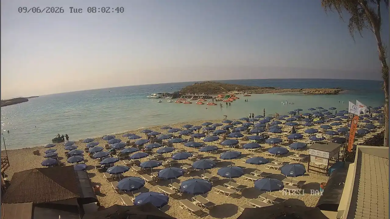 Webcam snapshot from :city — June 9, 2026 06:00