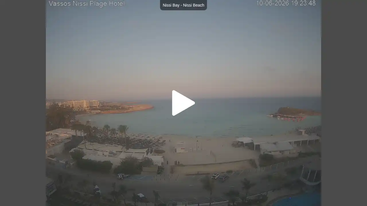 Webcam snapshot from :city — June 10, 2026 17:00