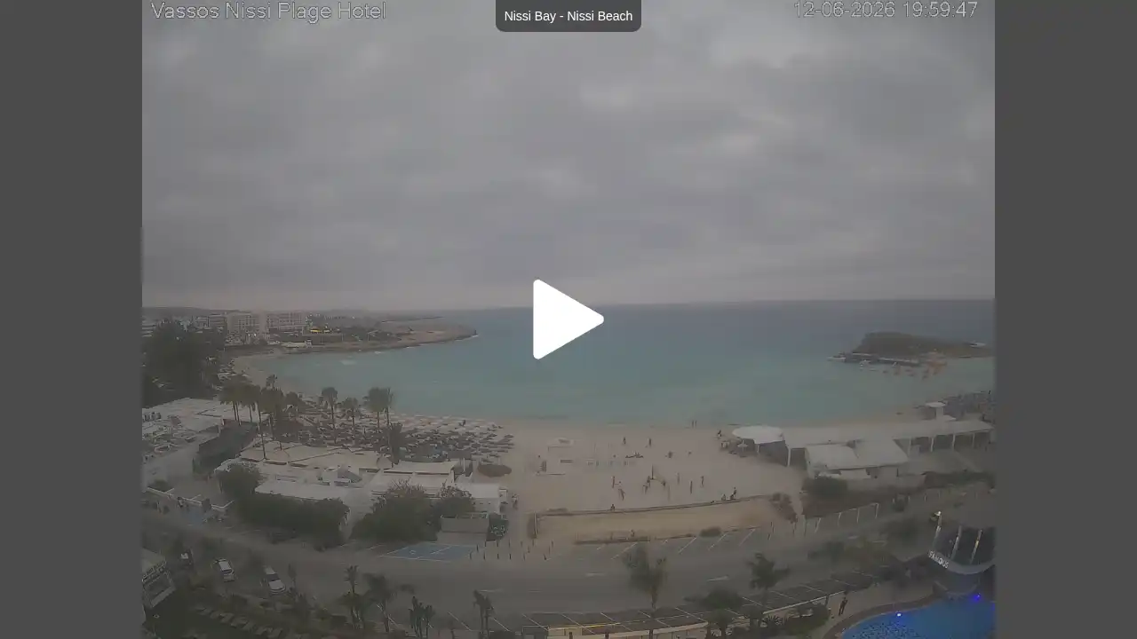 Webcam snapshot from :city — June 12, 2026 17:00