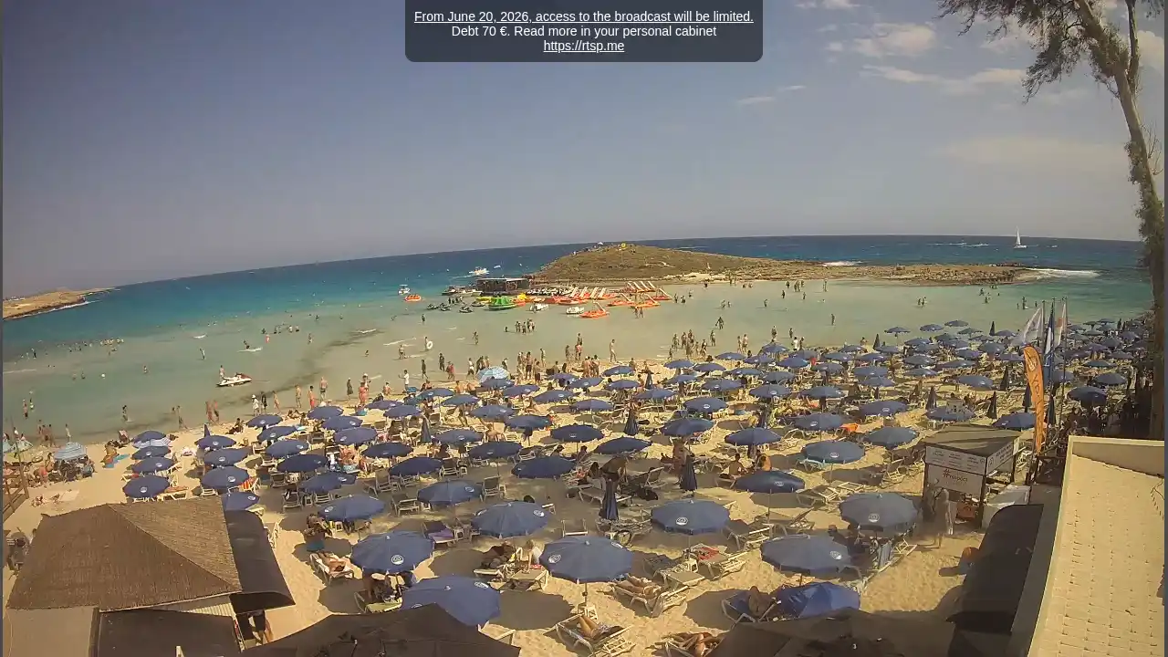 Webcam snapshot from :city — June 14, 2026 13:00