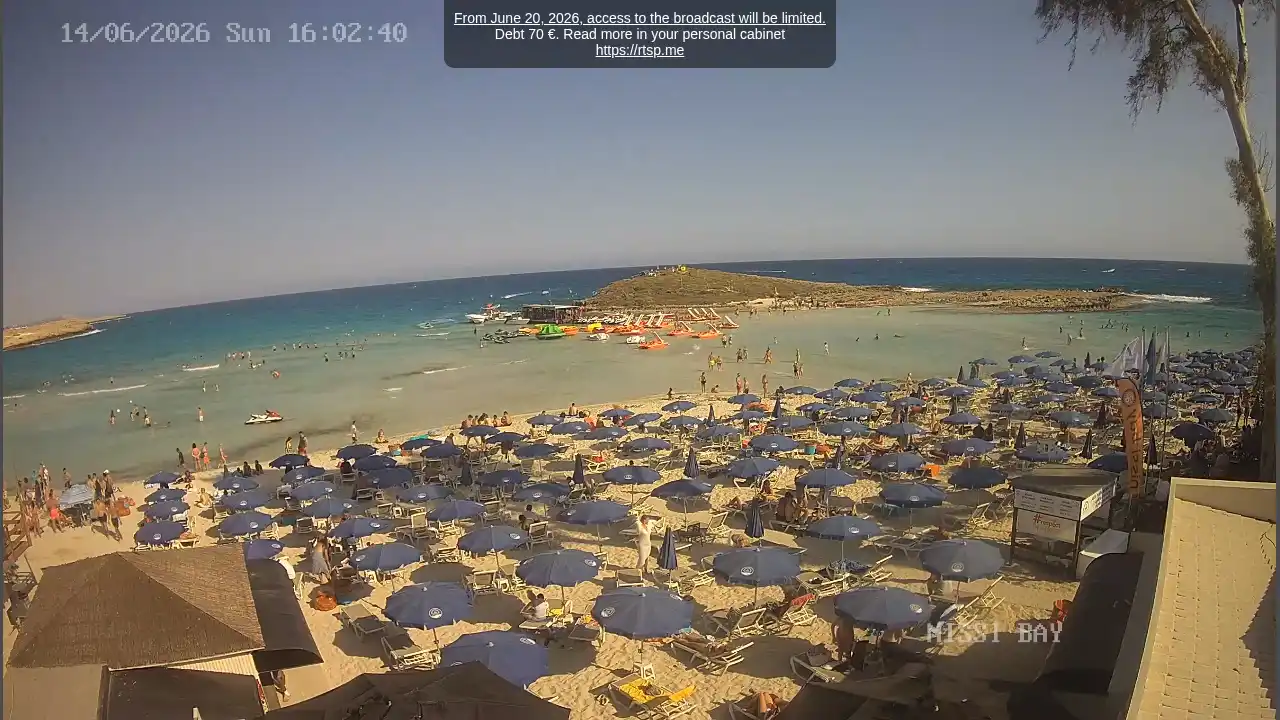 Webcam snapshot from :city — June 14, 2026 14:00