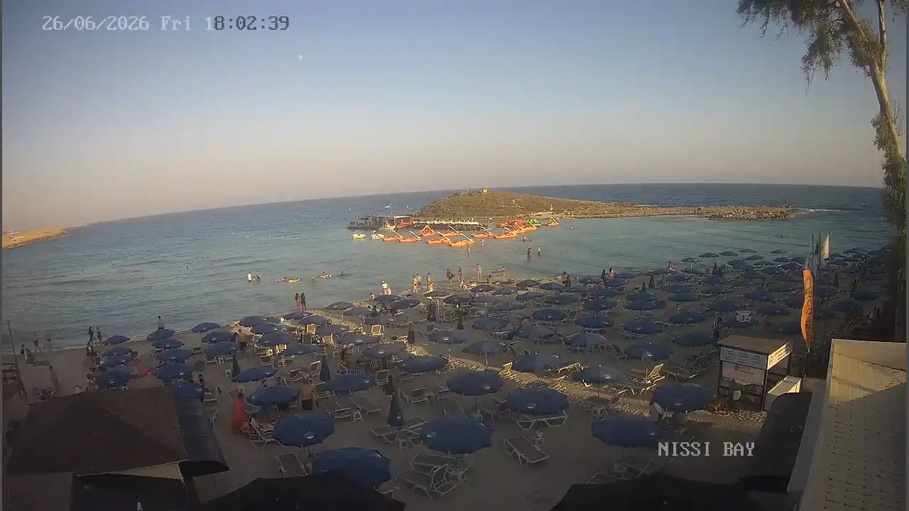 Webcam snapshot from :city — June 26, 2026 16:00
