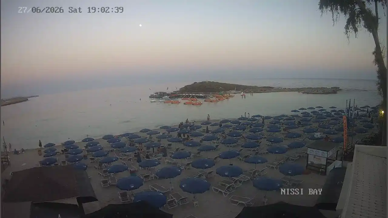 Webcam snapshot from :city — June 27, 2026 17:00