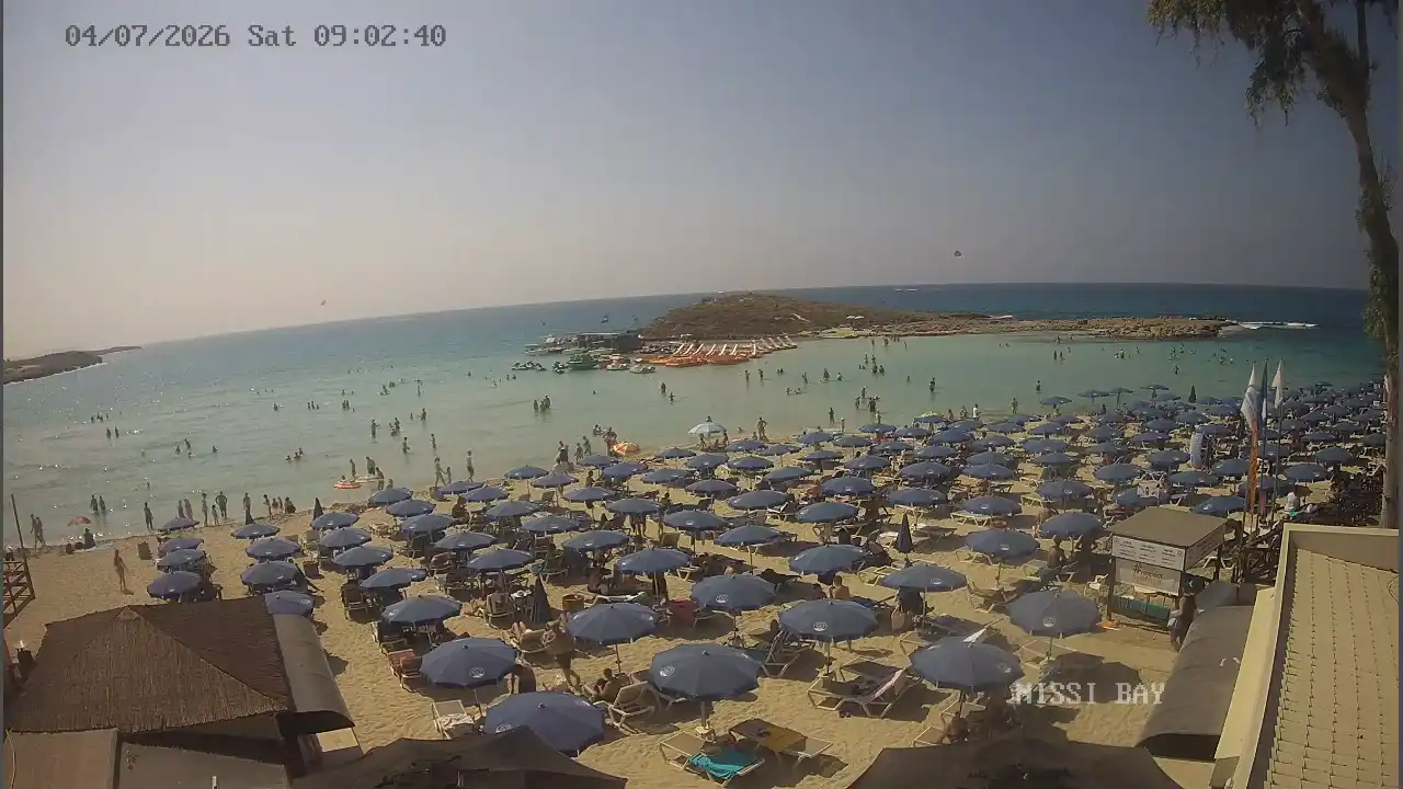 Webcam snapshot from :city — July 4, 2026 07:00