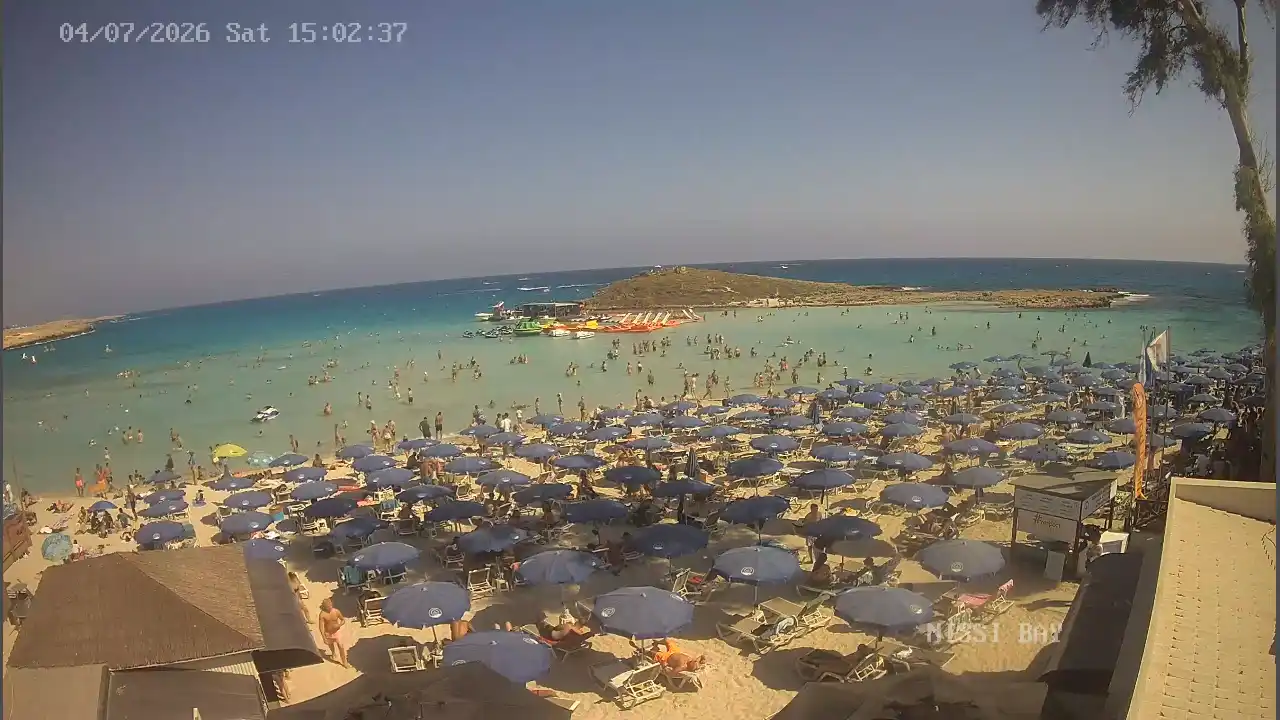 Webcam snapshot from :city — July 4, 2026 13:00