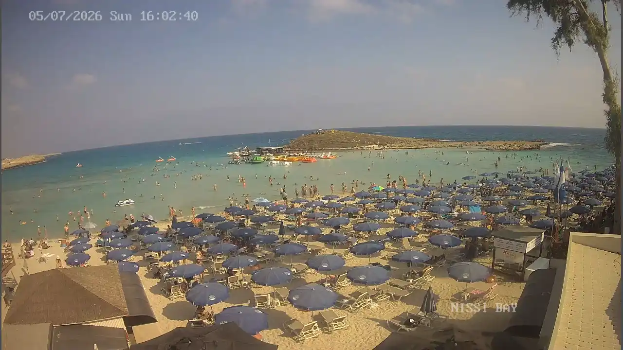Webcam snapshot from :city — July 5, 2026 14:00