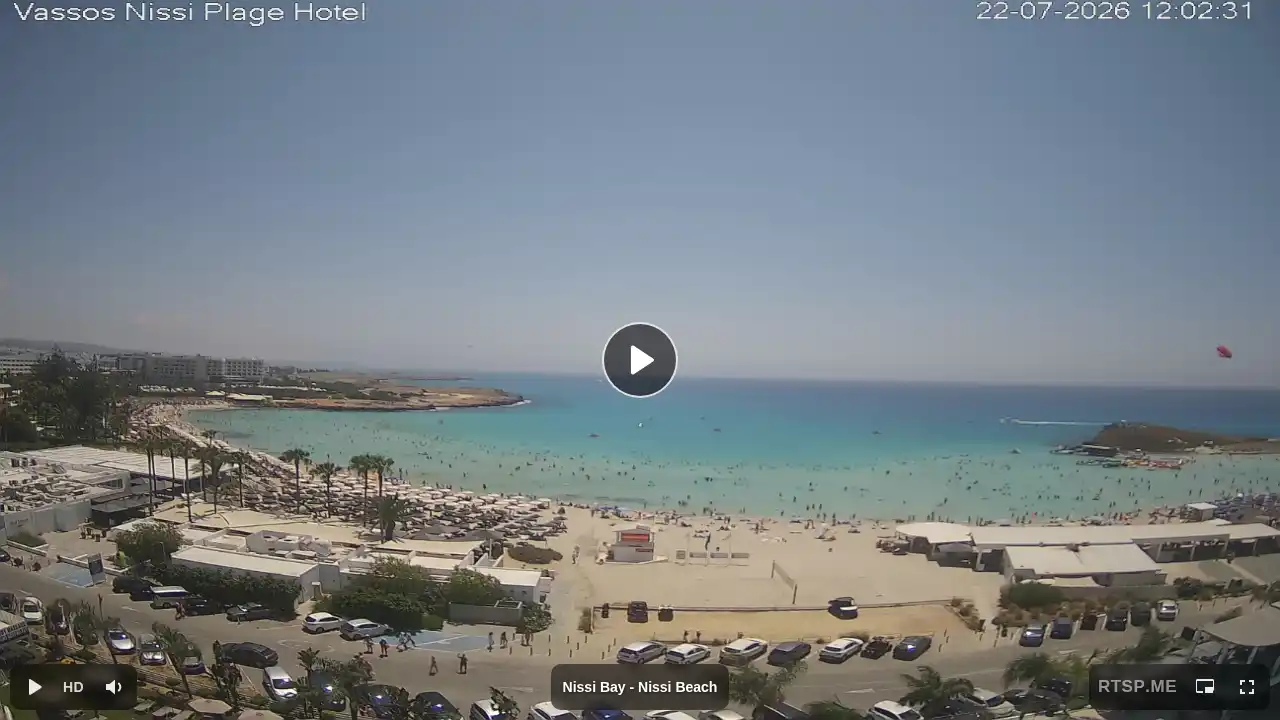 Webcam snapshot from :city — July 22, 2026 09:00