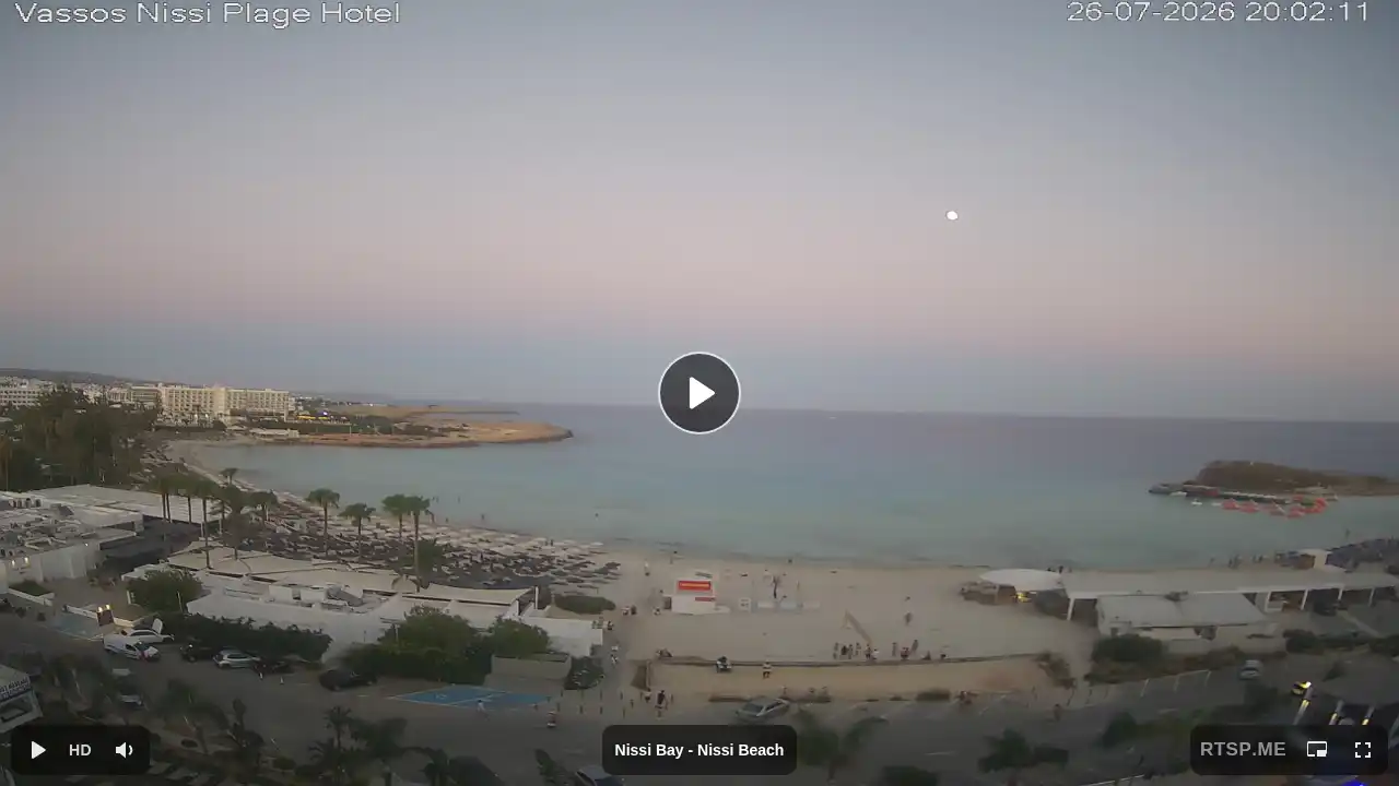 Webcam snapshot from :city — July 26, 2026 17:00