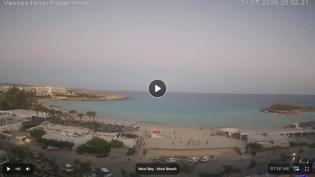 Webcam snapshot from :city — July 31, 2026 17:00