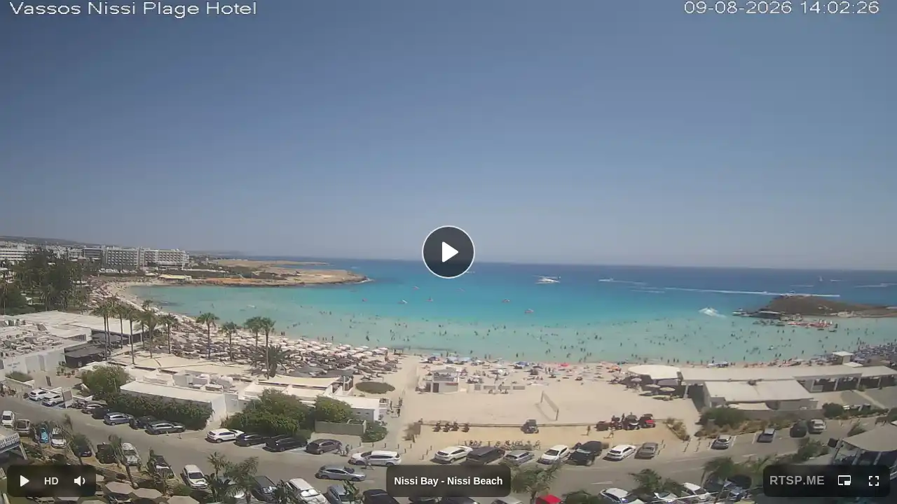 Webcam snapshot from :city — August 9, 2026 11:00