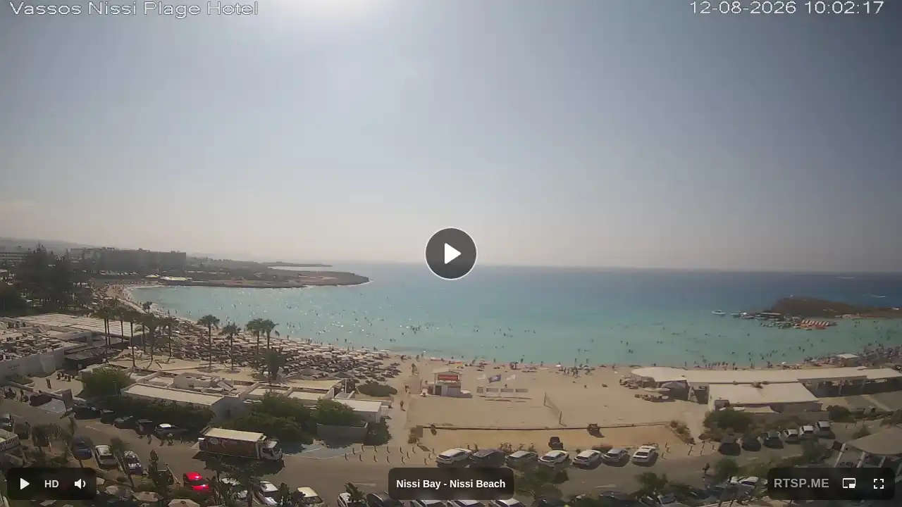 Webcam snapshot from :city — August 12, 2026 07:00