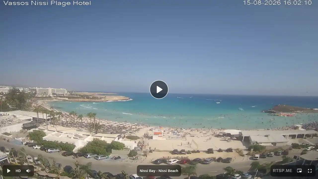 Webcam snapshot from :city — August 15, 2026 13:00