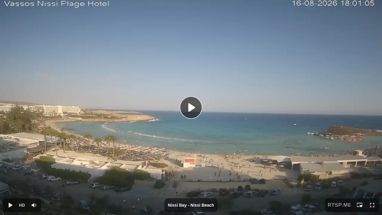 Webcam snapshot from :city — August 16, 2026 15:00
