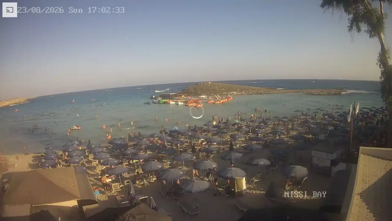 Webcam snapshot from :city — August 23, 2026 15:00