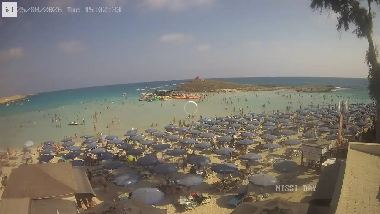 Webcam snapshot from :city — August 25, 2026 13:00