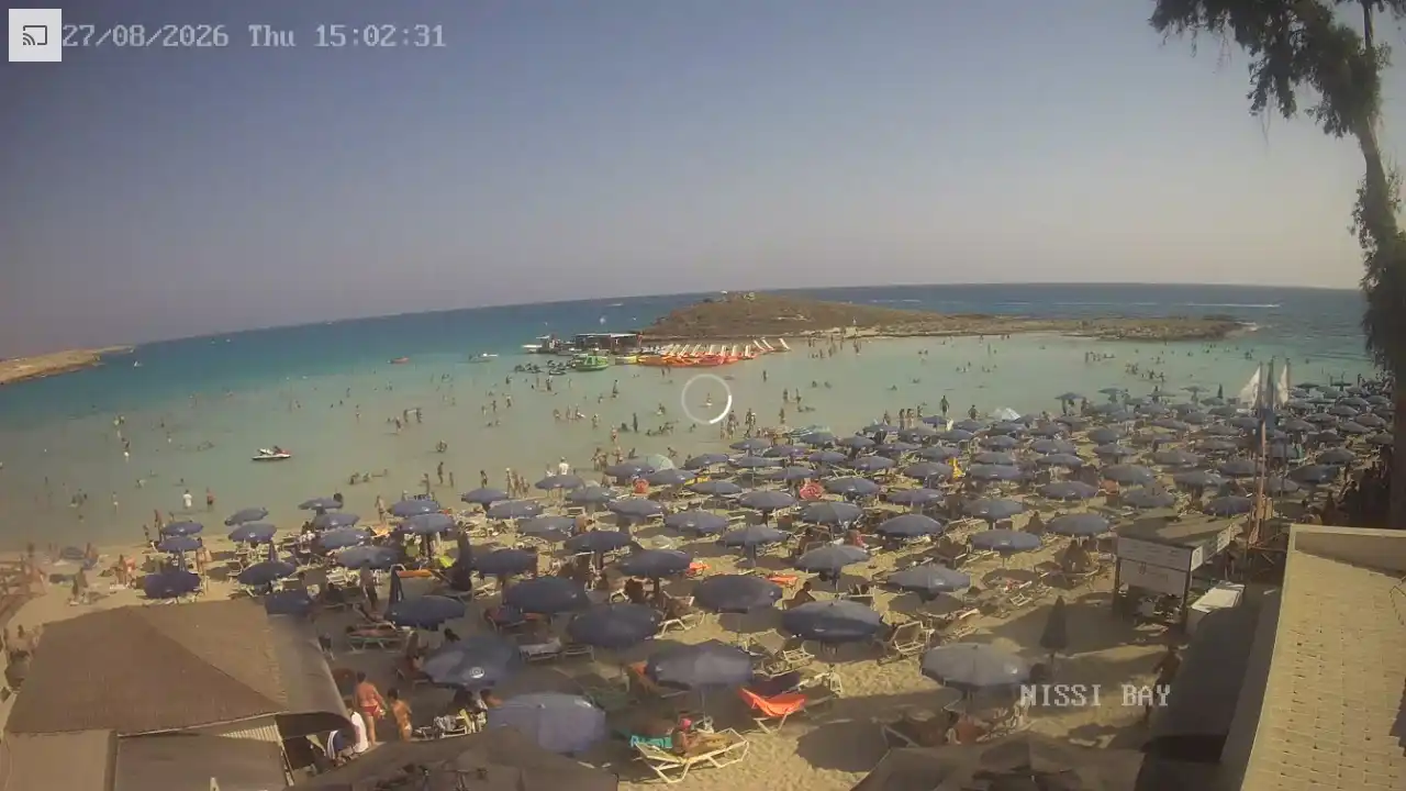 Webcam snapshot from :city — August 27, 2026 13:00