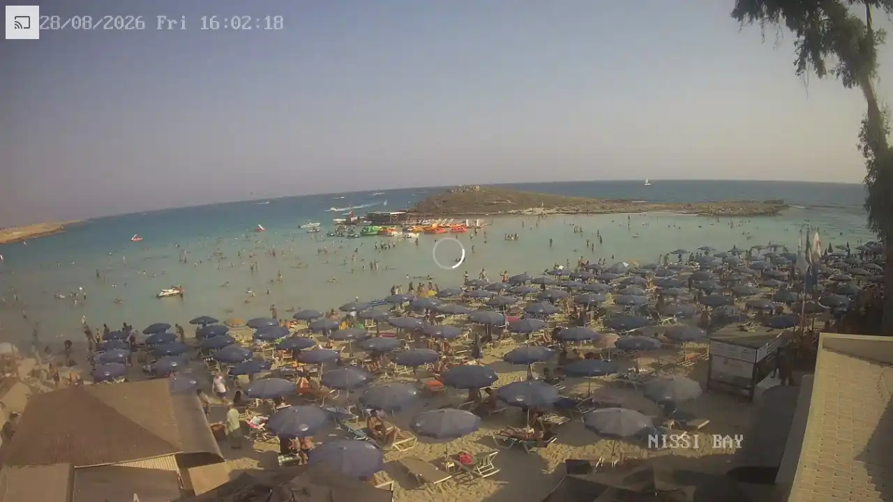 Webcam snapshot from :city — August 28, 2026 14:00