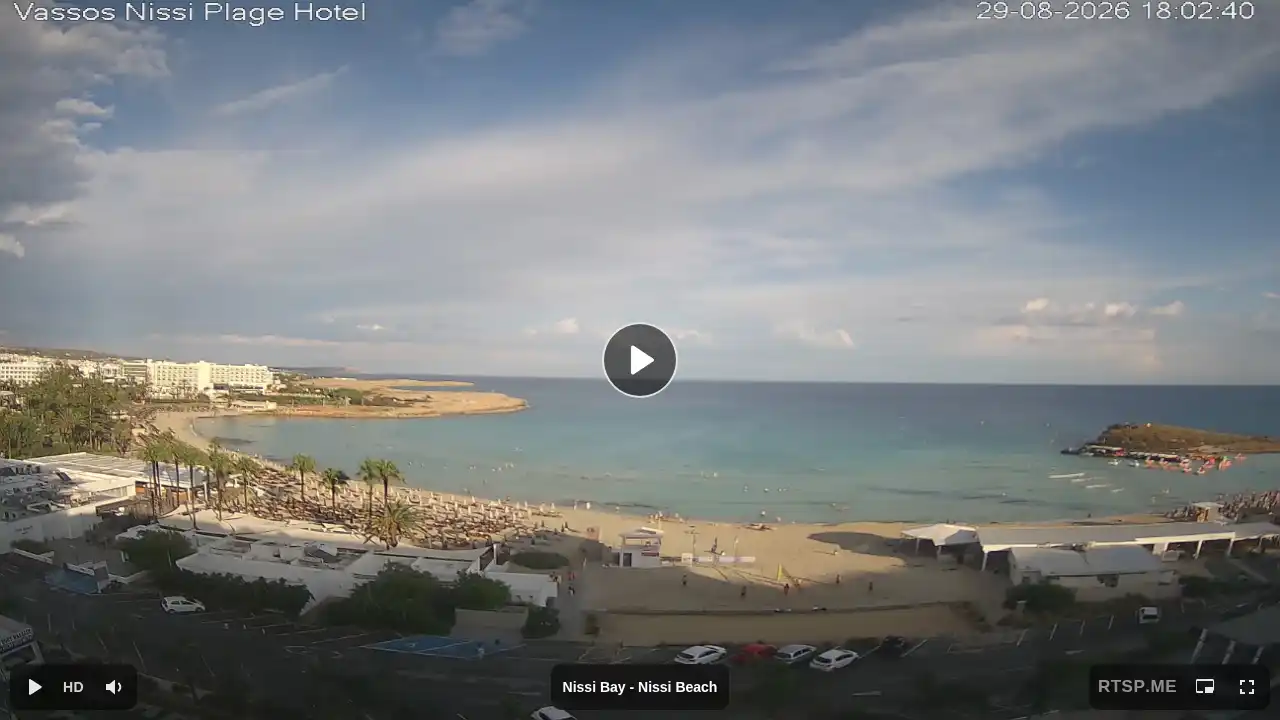 Webcam snapshot from :city — August 29, 2026 15:00